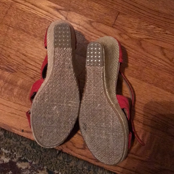 Shoes - Picture 3 of 3